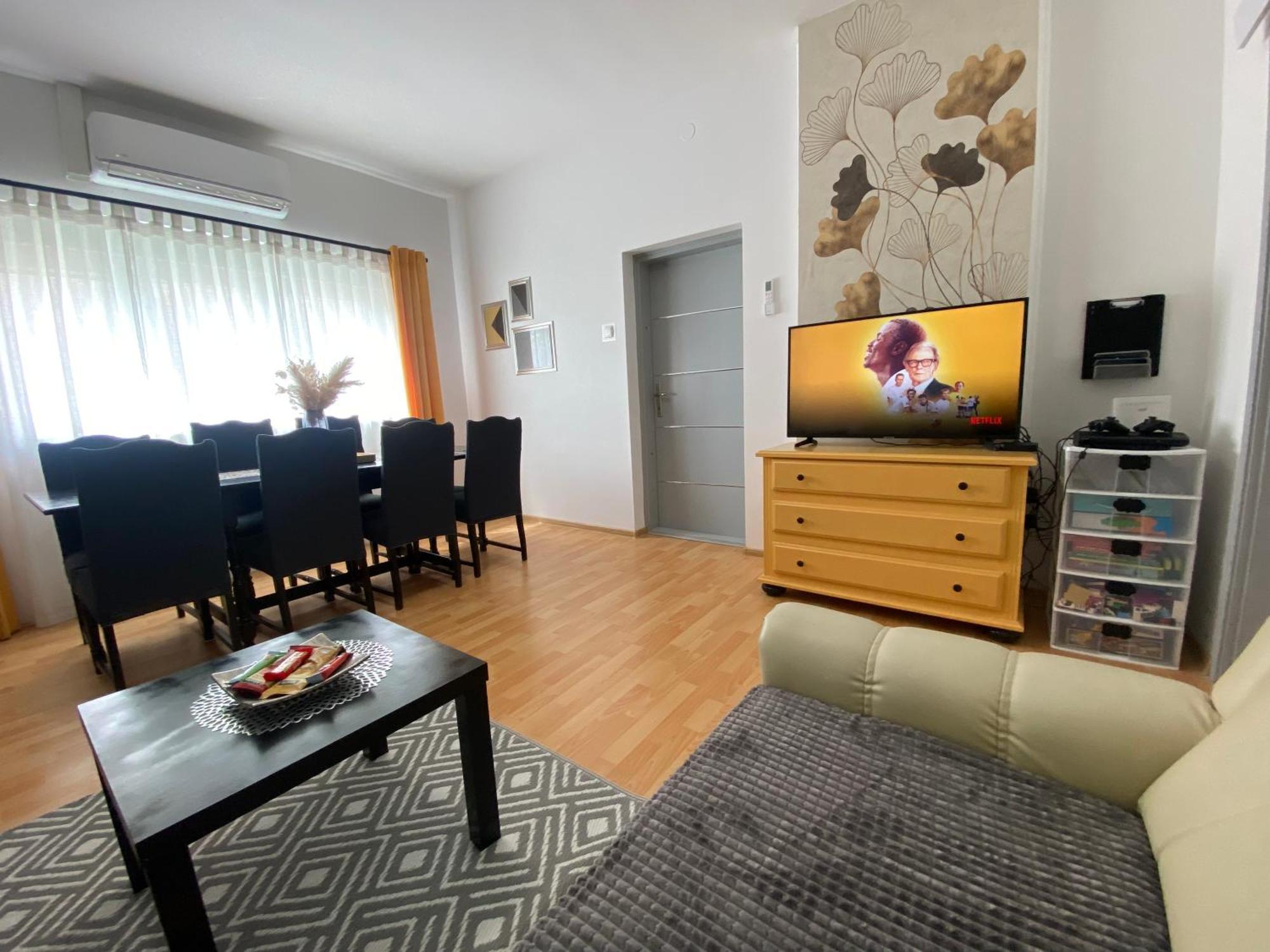 Apartman El Ogulin Bagian luar foto