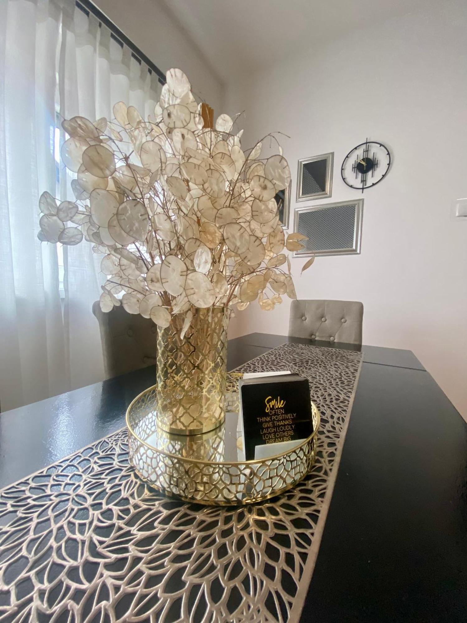 Apartman El Ogulin Bagian luar foto